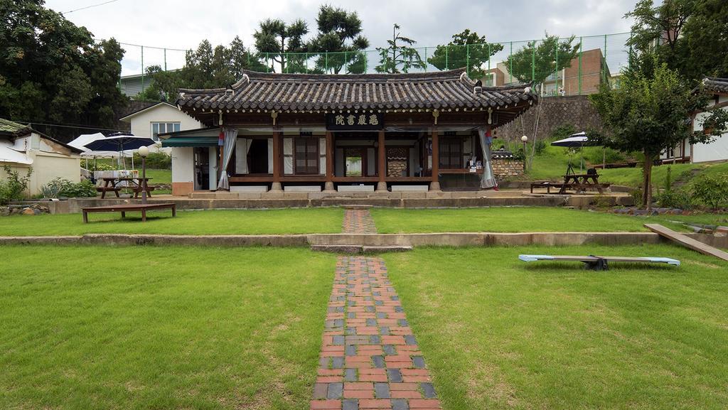 Former Guamseowon Hanok Guesthouse Tegu Exteriér fotografie