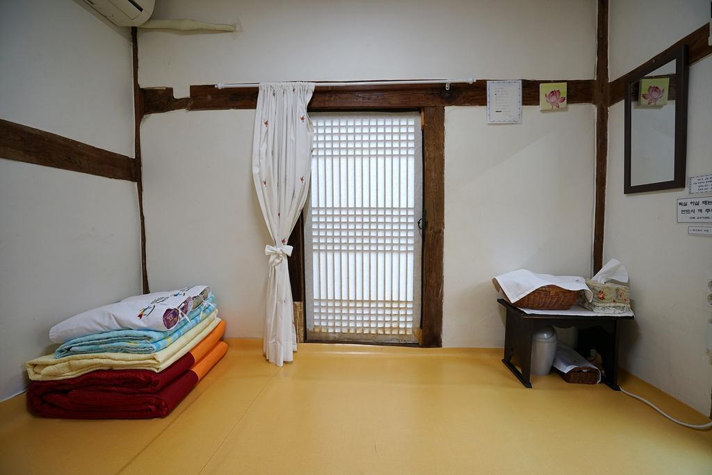 Former Guamseowon Hanok Guesthouse Tegu Exteriér fotografie